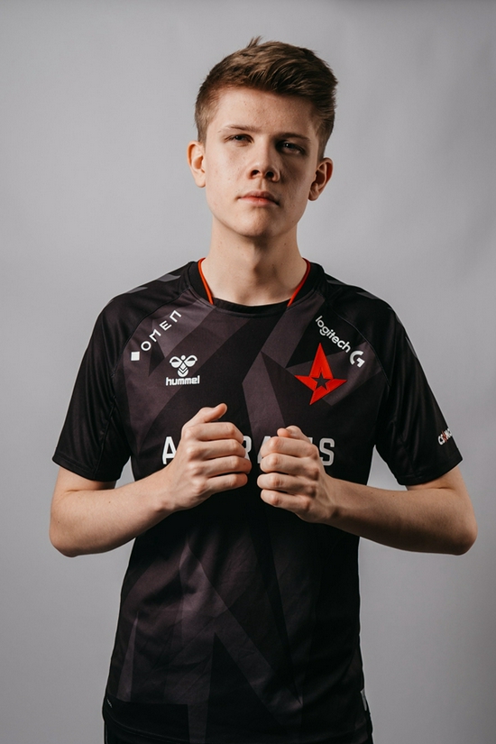 2023年国内PC市场分析：联想下滑华为强劲增长