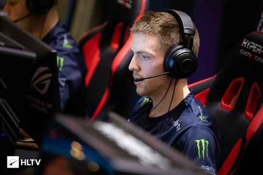 王者十周年现场玩家体验英雄策略对战新乐趣